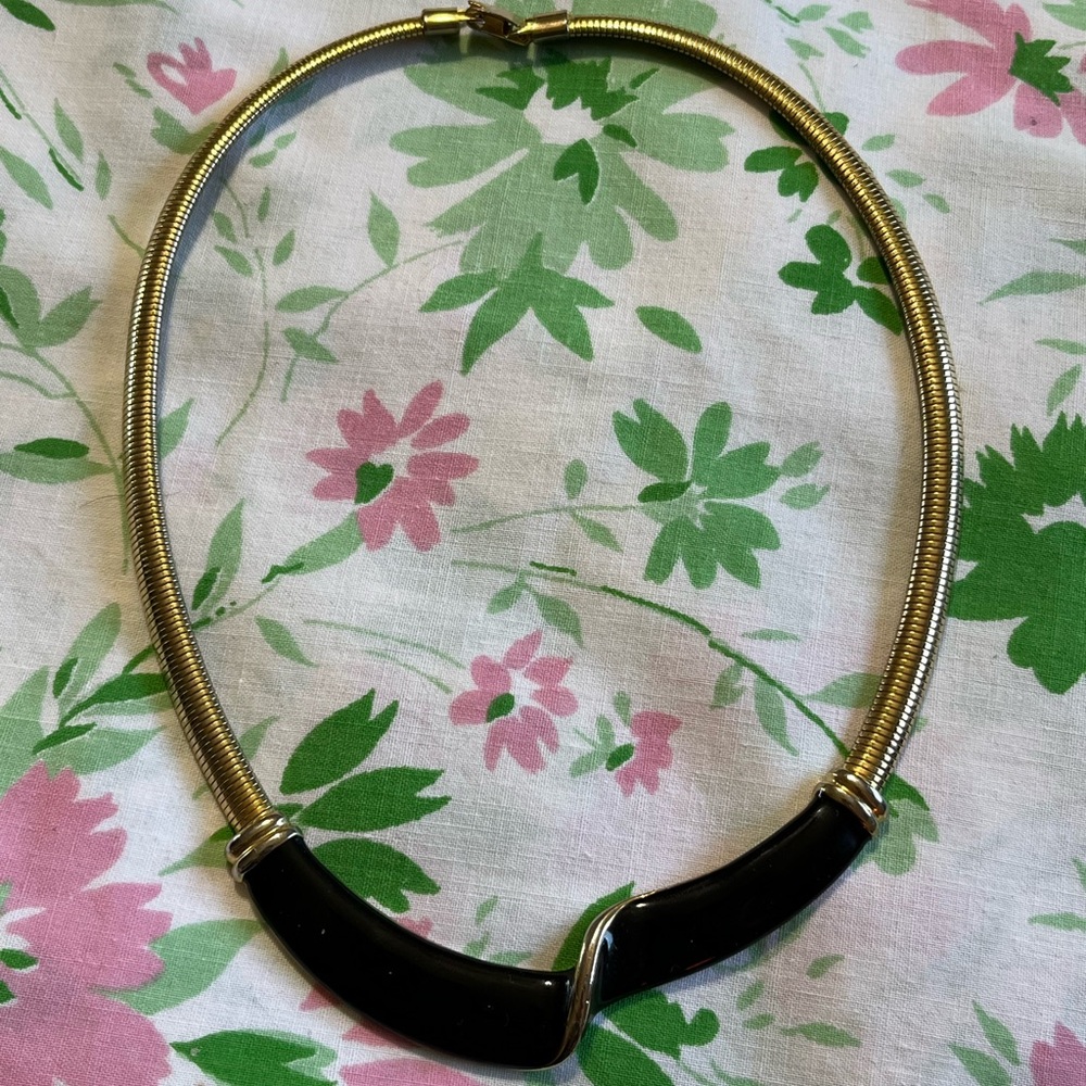 Vintage Black Enamel Twist Herringbone Gold Tone Metal Costume Choker Necklace